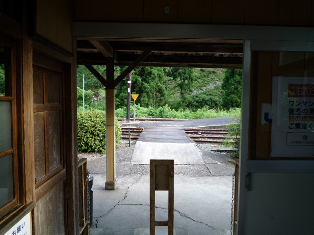 美作河井駅４
